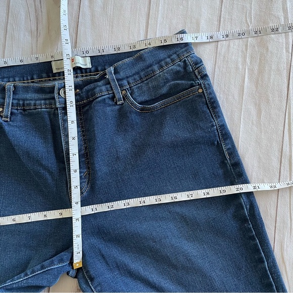 Levi’s Perfectly Slimming 512 Bootcut Jeans Women’s 14 R Blue Studded Coastal - Picture 10 of 14